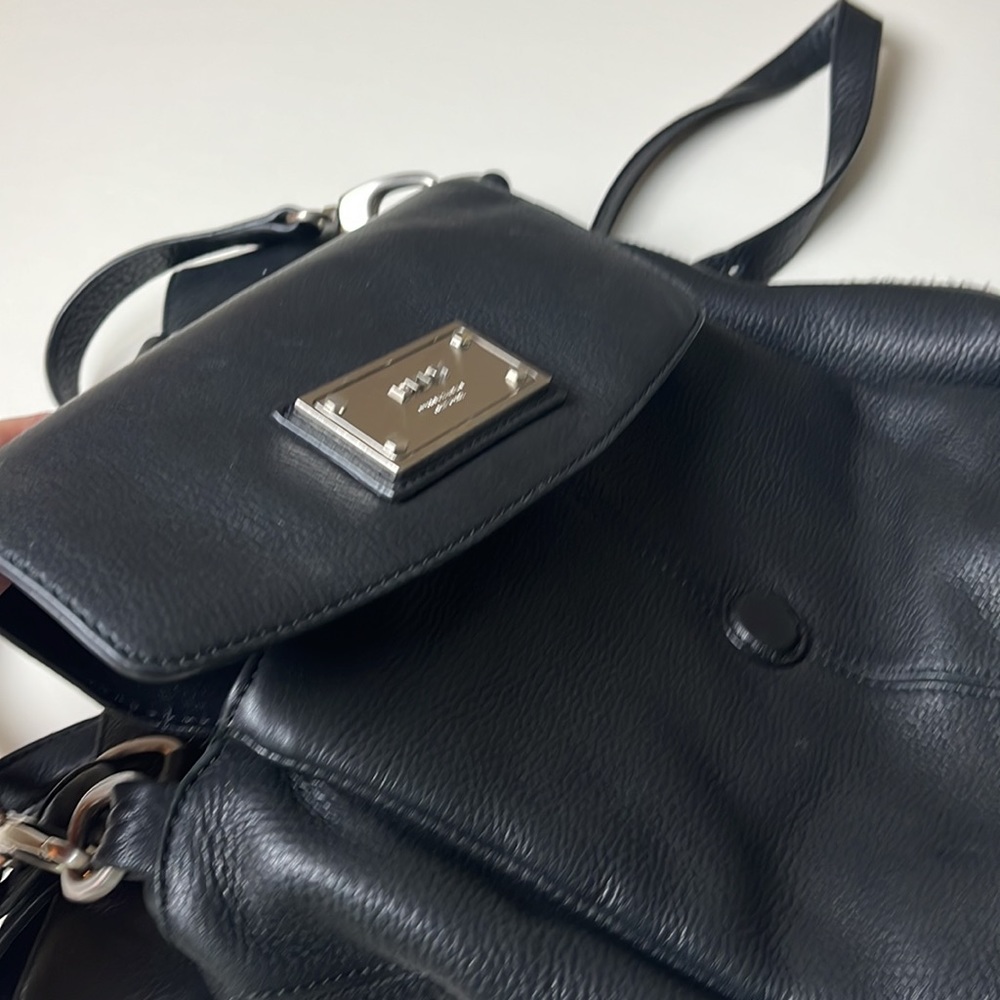 DKNY Black leather large bag - Picture 7 of 11